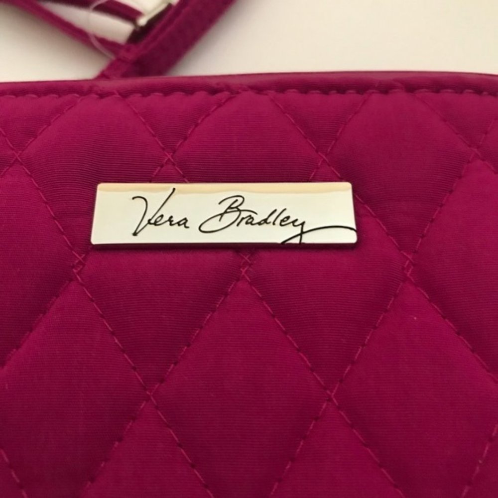 Vera Bradley On the Go Wristlet Magenta MSRP $68 NWT - Picture 6 of 11